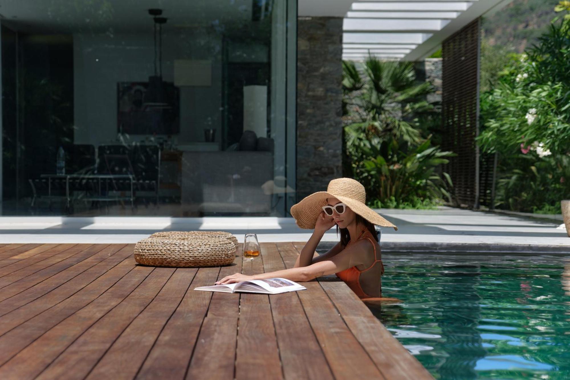 A - Luxury Villas Plomari Esterno foto